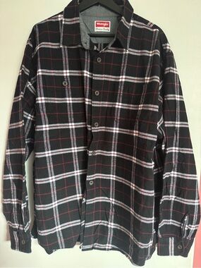 Wrangler Black Burgundy White Plaid Shirt